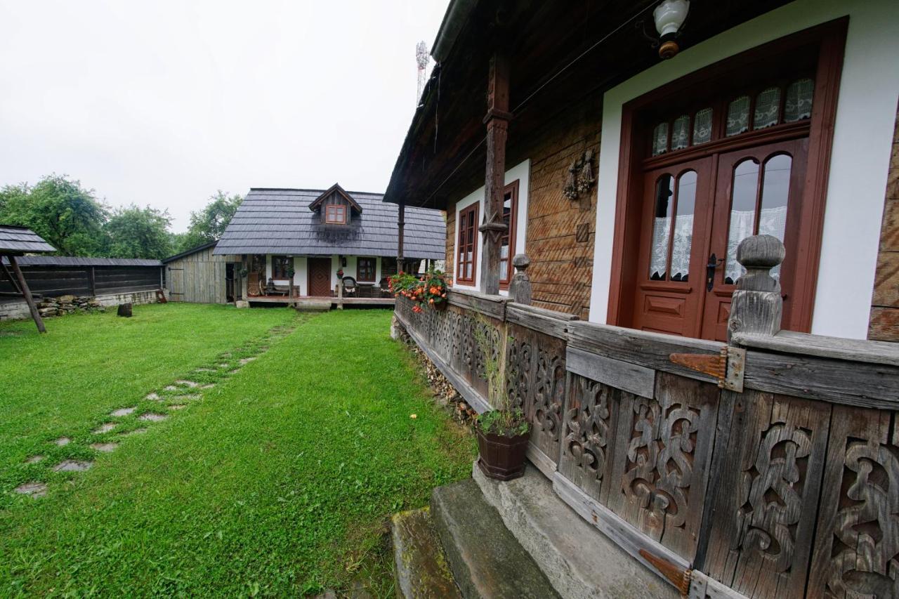 Casa Bunicii Din Bucovina Vama (Suceava) Exterior foto